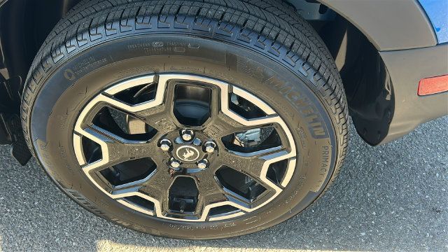 Certified 2026 Ford Bronco Sport Outer Banks AWD/4WD image 6