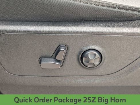 Used 2020 RAM 1500 Big Horn AWD/4WD image 17