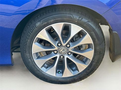 Used 2014 Honda Accord EX image 24