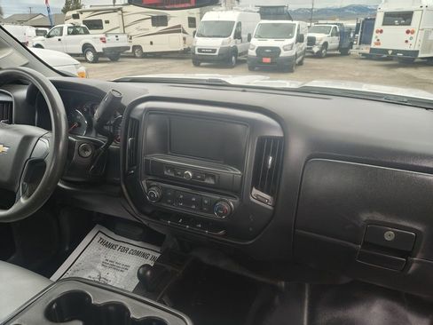 Used 2017 Chevrolet Silverado 2500 W/T image 9
