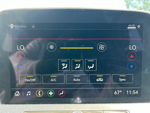 Used 2024 Chevrolet Blazer LT w/ Convenience Package AWD/4WD image 27