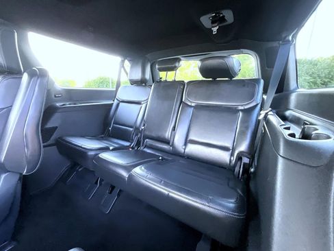 Certified 2025 Ford Expedition Max Platinum w/ Stealth Performance Package AWD/4WD image 21