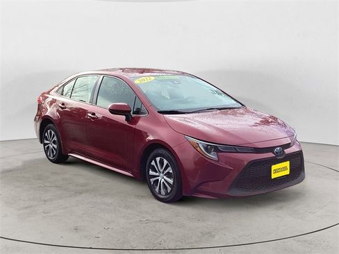 Used 2022 Toyota Corolla LE image 7