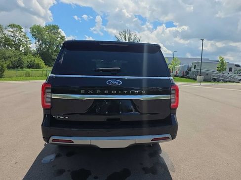 Used 2024 Ford Expedition Platinum AWD/4WD image 6