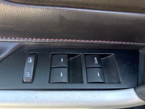 Used 2012 Ford Edge Limited image 24