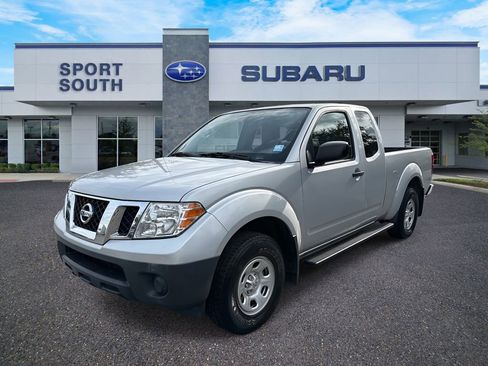 Used 2018 Nissan Frontier S image 8
