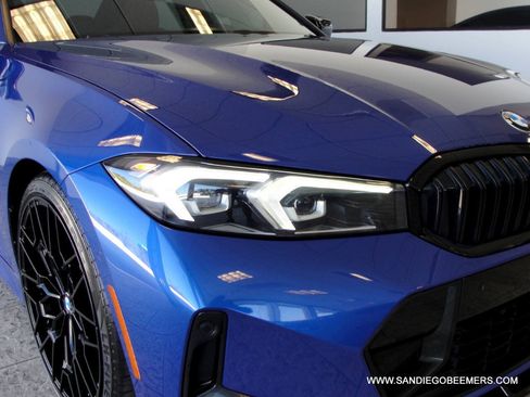 Used 2024 BMW 330i Sedan w/ M Sport Package RWD image 46