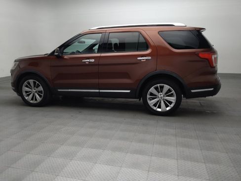 Used 2018 Ford Explorer Limited image 3