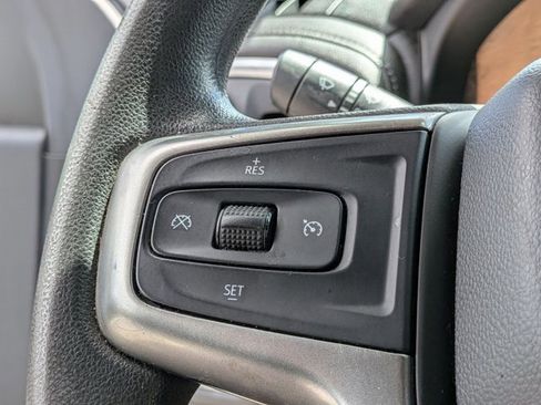 Used 2020 Chevrolet Silverado 1500 LT image 12