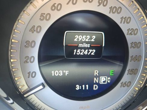 Used 2015 Mercedes-Benz GLK 250 BlueTEC 4MATIC image 9