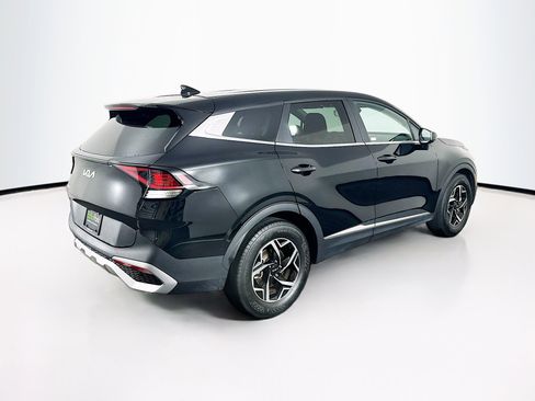 Used 2025 Kia Sportage LX FWD image 9
