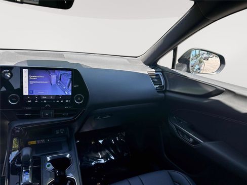 Used 2024 Lexus NX 350 F Sport AWD/4WD image 15