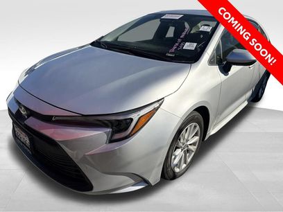 Used 2025 Toyota Corolla LE w/ LE Premium Package