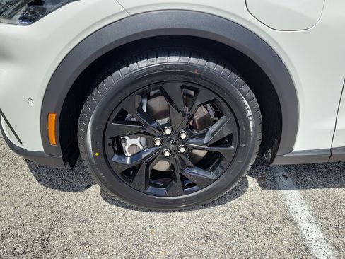 Certified 2024 Ford Mustang Mach-E Select w/ Comfort Package Lite RWD image 5