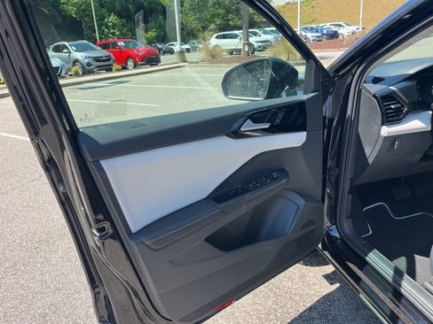 New 2026 Volkswagen Taos S FWD image 5