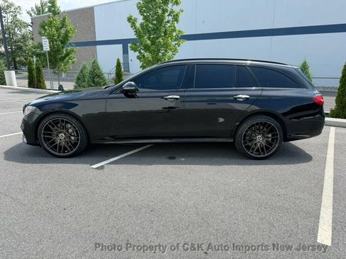 Used 2018 Mercedes-Benz E 400 4MATIC Wagon w/ Premium 2 Package (Q02) image 3