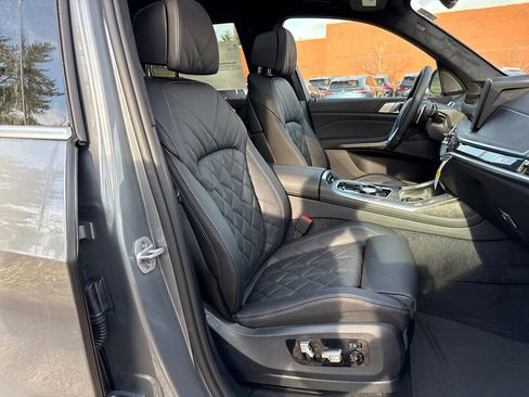 New 2026 BMW X7 xDrive40i AWD/4WD image 30