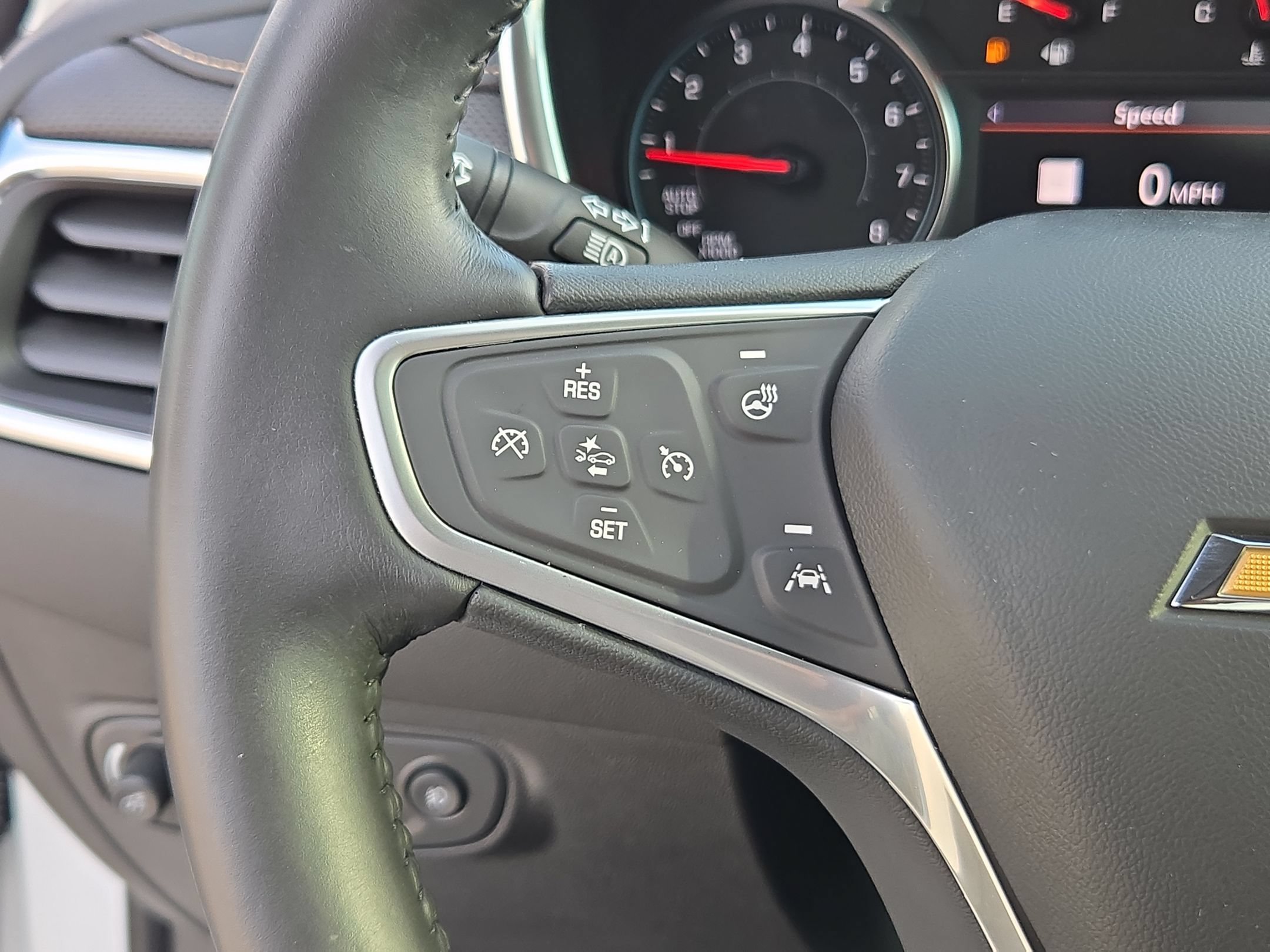 Certified 2022 Chevrolet Equinox Premier FWD image 20