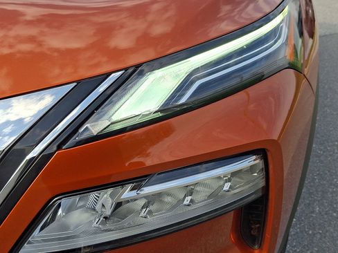 Certified 2023 Nissan Rogue Platinum w/ Platinum Premium Package image 10