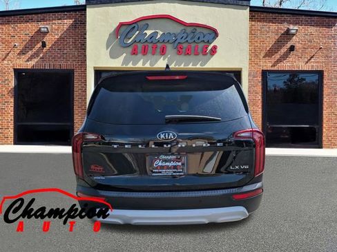 Used 2020 Kia Telluride LX image 8