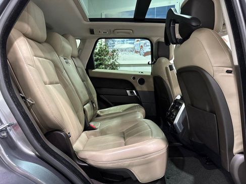 Used 2019 Land Rover Range Rover Sport HSE image 56