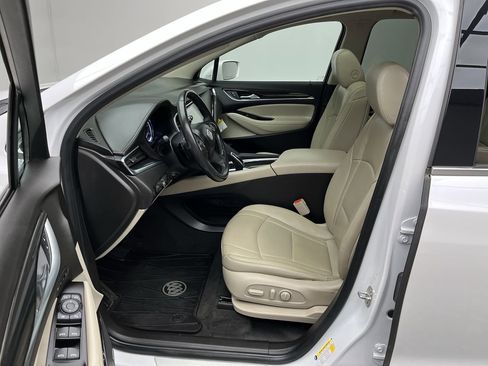 Used 2019 Buick Enclave Premium AWD/4WD image 3