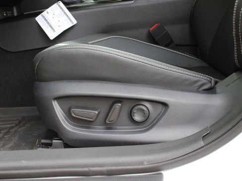 New 2026 Toyota Camry SE FWD image 14