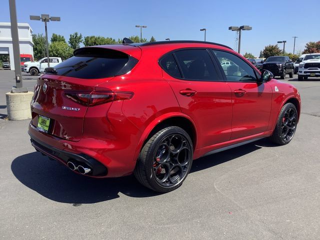 Used 2022 Alfa Romeo Stelvio Quadrifoglio w/ Active Assist Plus Package AWD/4WD image 34