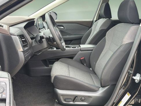 Certified 2023 Nissan Rogue SV AWD/4WD image 18