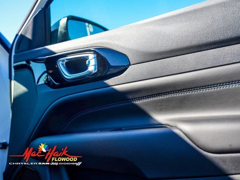 New 2026 Jeep Compass Limited image 11