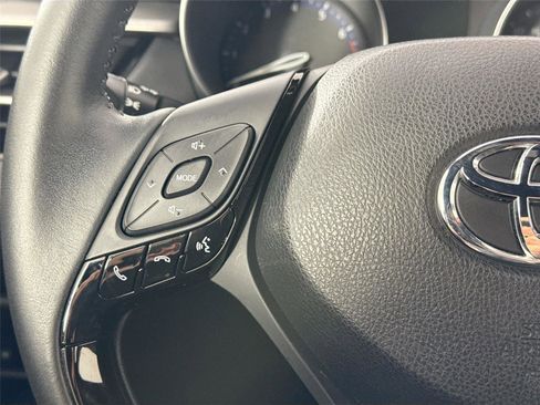 Certified 2022 Toyota C-HR Nightshade image 17