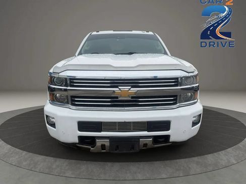 Used 2015 Chevrolet Silverado 3500 High Country AWD/4WD image 3