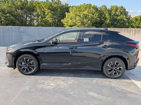 New 2026 Lexus RZ 350e 2WD w/ Convenience Package image 2
