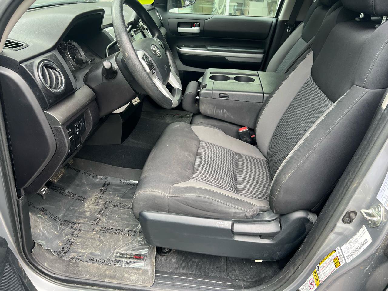 Used 2016 Toyota Tundra SR AWD/4WD image 9