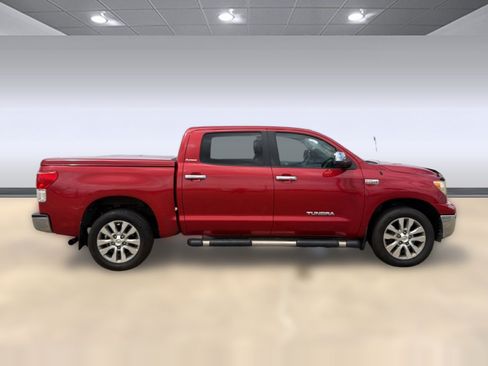 Used 2011 Toyota Tundra Limited w/ Platinum Pkg AWD/4WD image 8