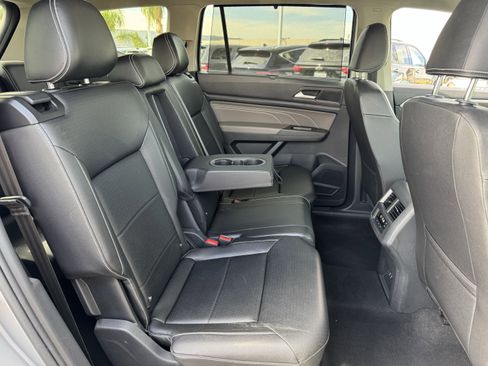 Certified 2023 Volkswagen Atlas SE w/ Panoramic Sunroof Package image 38