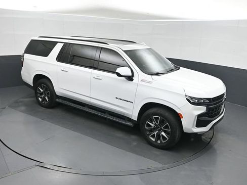 Used 2022 Chevrolet Suburban Z71 image 31