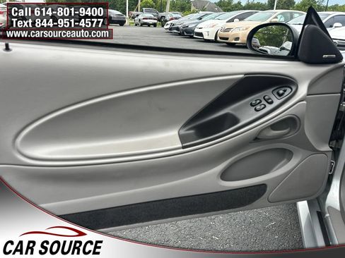 Used 2001 Ford Mustang Coupe RWD image 13