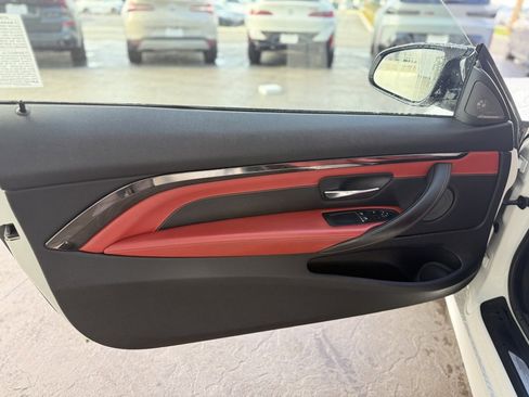 Used 2020 BMW M4 Coupe w/ Competition Package image 8