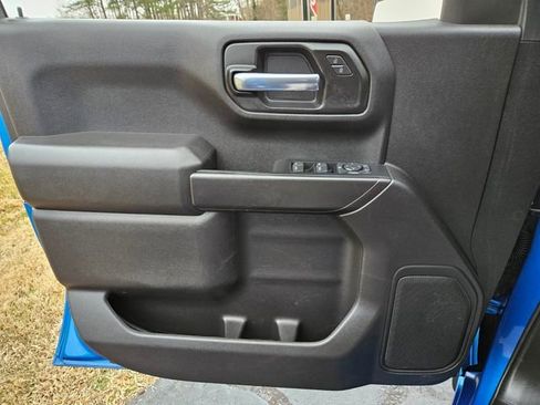 Used 2024 Chevrolet Silverado 1500 Custom Trail Boss image 30