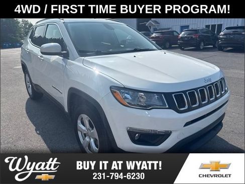 Used 2019 Jeep Compass Latitude AWD/4WD image 1
