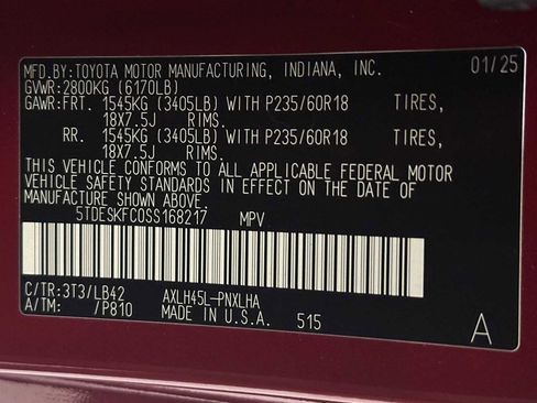 Certified 2025 Toyota Sienna Platinum image 32