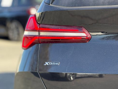 Used 2025 BMW X3 xDrive30i w/ Convenience Package image 14