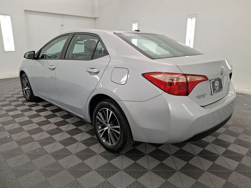 Used 2017 Toyota Corolla LE image 21