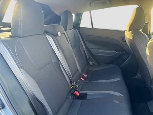 Used 2025 Subaru Crosstrek 2.0i Premium image 24