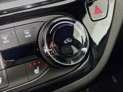 New 2026 Buick Envista Sport Touring w/ Convenience I Package FWD image 18