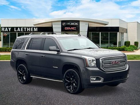 Used 2016 GMC Yukon SLT w/ Open Road Package image 7