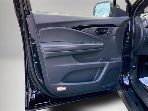 Used 2022 Honda Passport Elite image 17