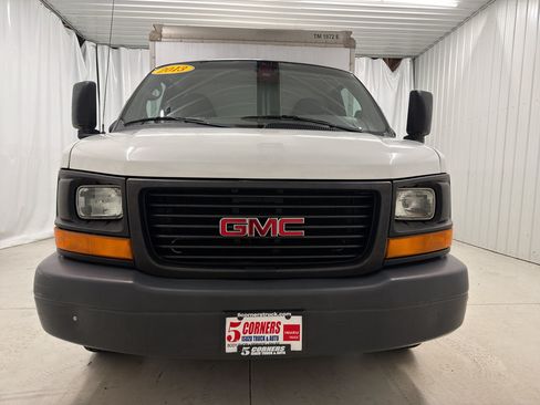 Used 2013 GMC Savana 3500 RWD image 3