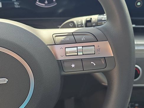 New 2026 Hyundai Kona SE FWD image 25